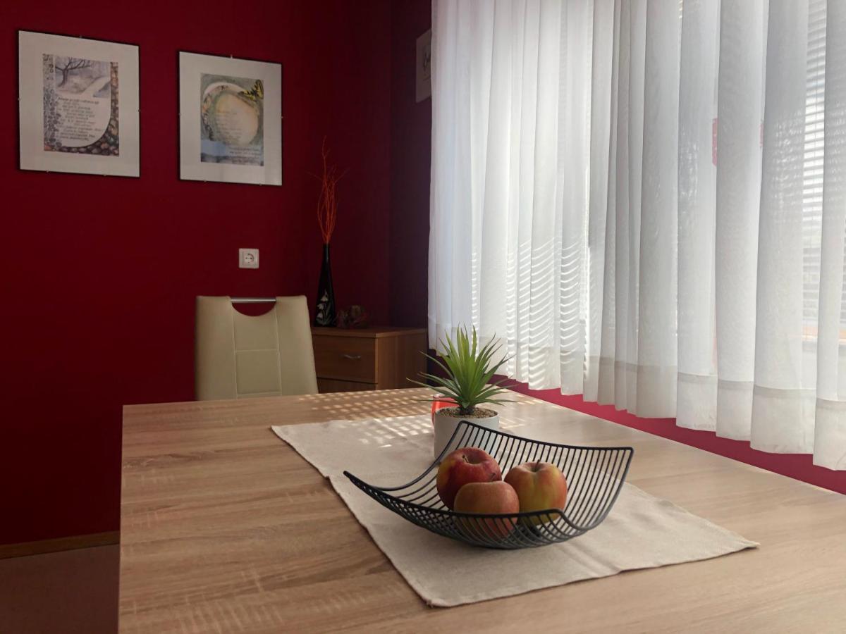 Apartma Kreda Мойстрана Екстер'єр фото